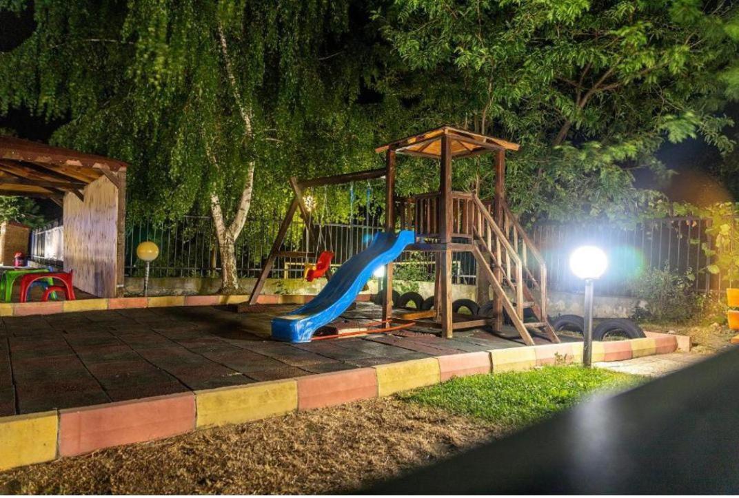Апартамент Жаклин К.К. Хармони Хилс Rogachevo Exterior photo
